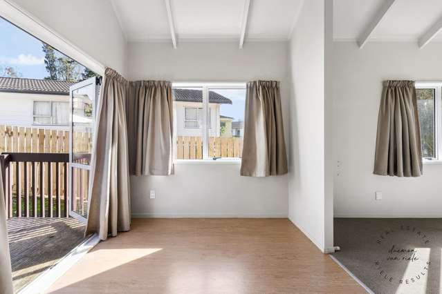 52 Moncrieff Avenue Clendon Park_2