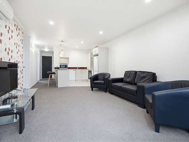 4/240 Old Farm Road Hillcrest_2