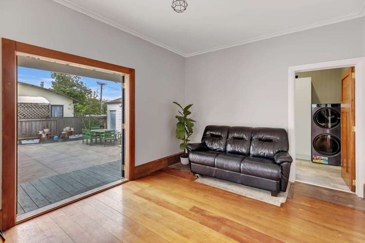 13 East Street Feilding_19