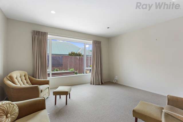 5 Strathmore Gardens Burwood_4