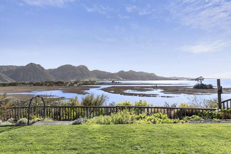 30 Ruataniwha Drive Collingwood_26
