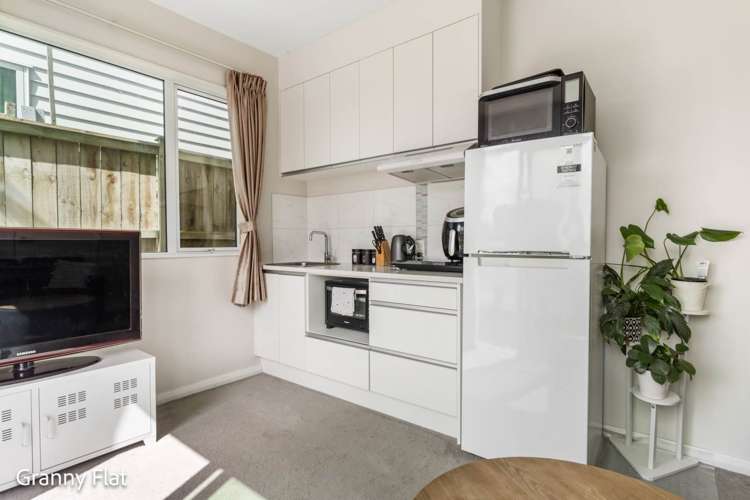 415 Ormiston Road Flat Bush_21