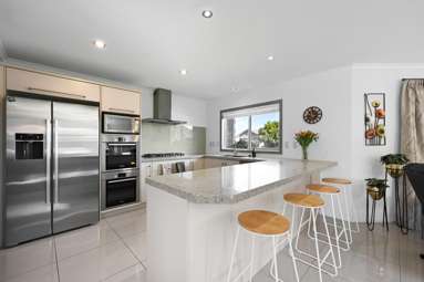 6 Michael Terrence Place_4