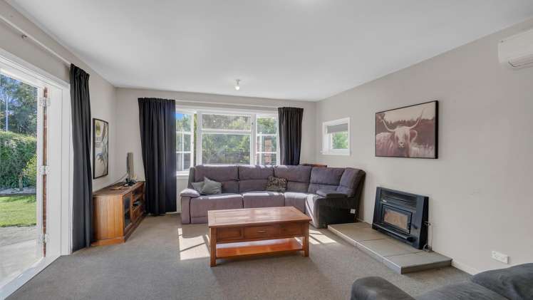 2 Ashworths Road Amberley_7