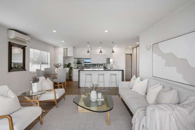 Sunny, Modern and Easy Living!