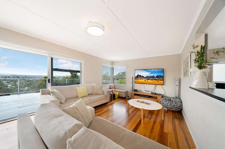 229 Golf Road Titirangi_5