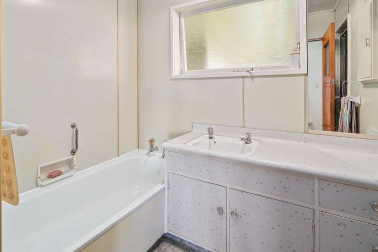 26 Durham Street Stoke_12