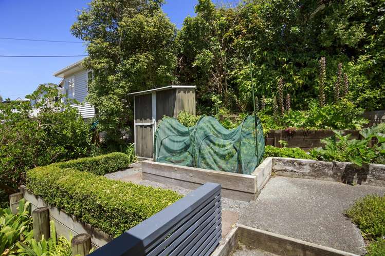 16 Delhi Crescent Khandallah_18