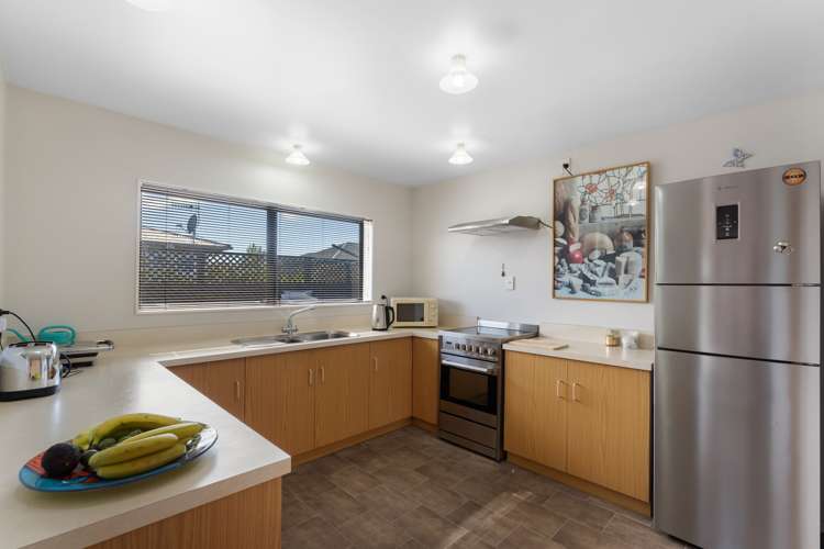 2/30 Andrew Street Stoke_2