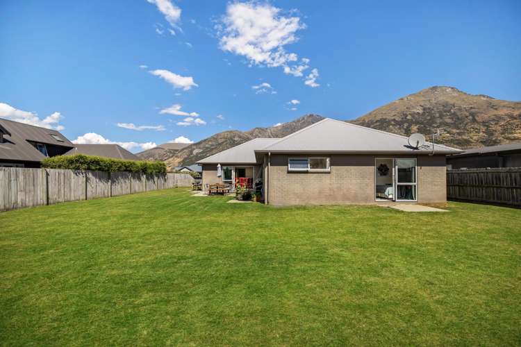 29 Lochnagar Drive Dalefield/Wakatipu Basin_17