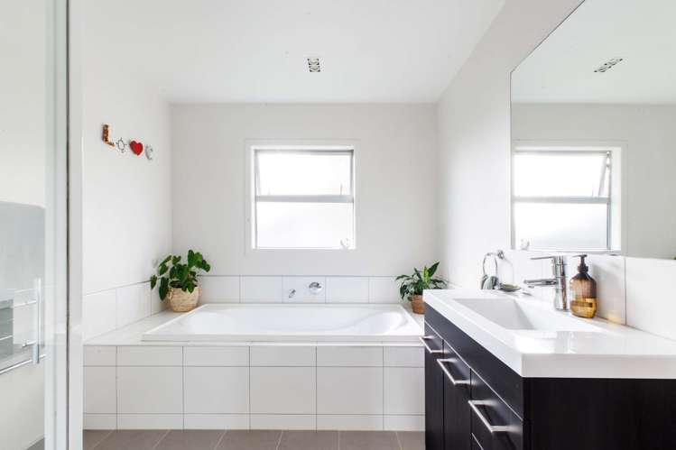 52 Waterways Drive Ohope_13