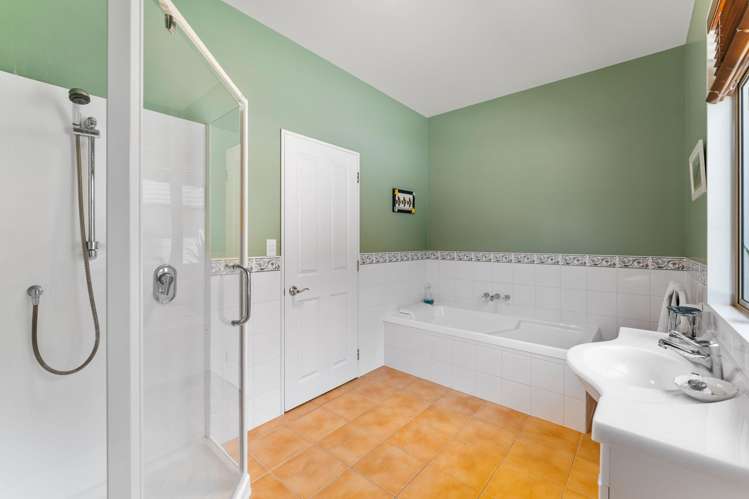 96 Totara View Road Wakefield_24