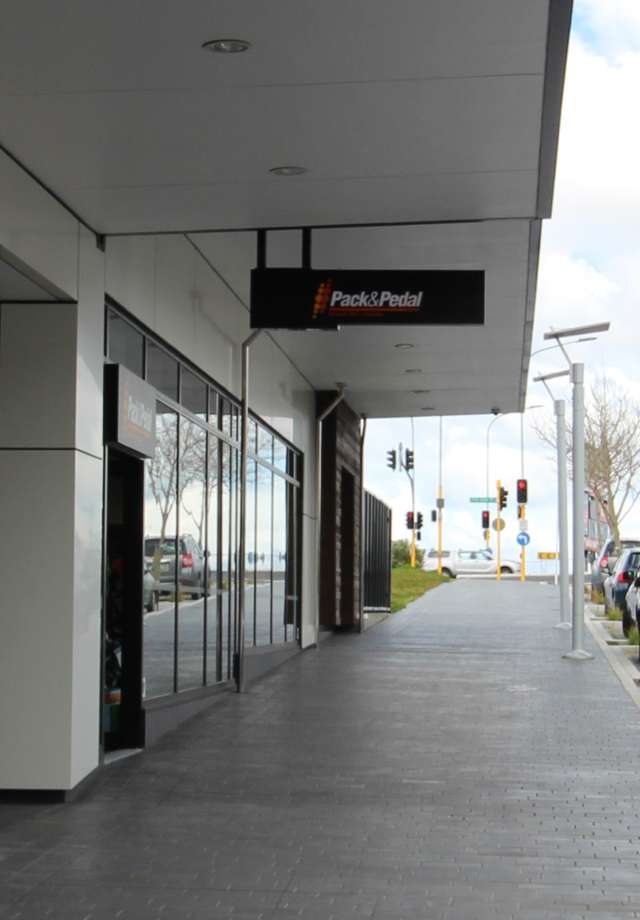 Tenancy 62 - NorthWest Shopping Centre - Maki Street, Westgate Westgate, Waitakere City_3