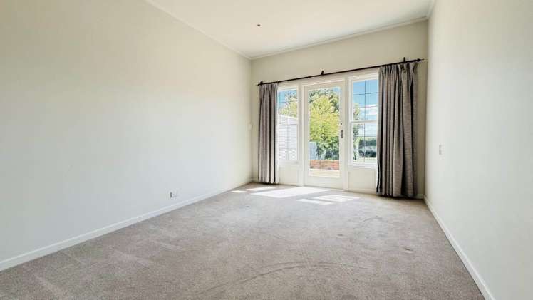 137 Long Drive Saint Heliers_30