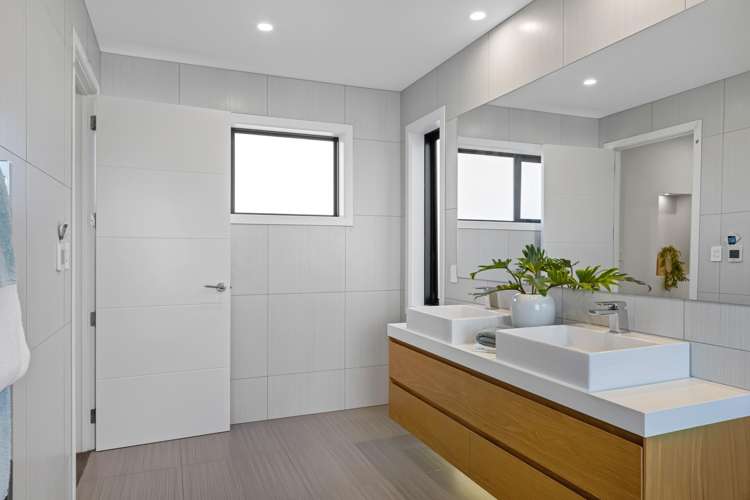 38 Rue D Amarres Gulf Harbour_16