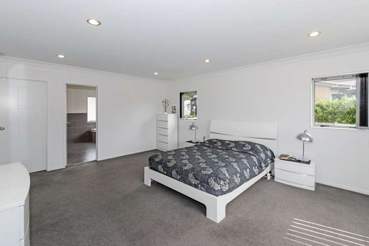 65 Lake Panorama Drive Henderson_17