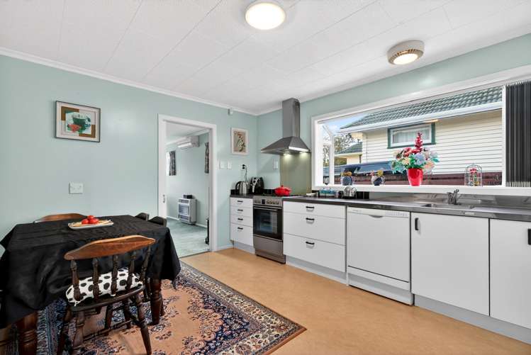 24 Thirlmere Street Wainuiomata_9