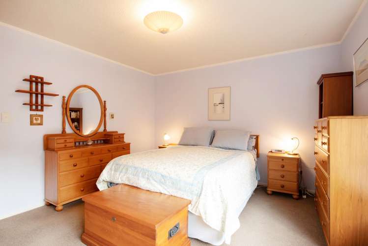 29 Gaya Grove Ngaio_12