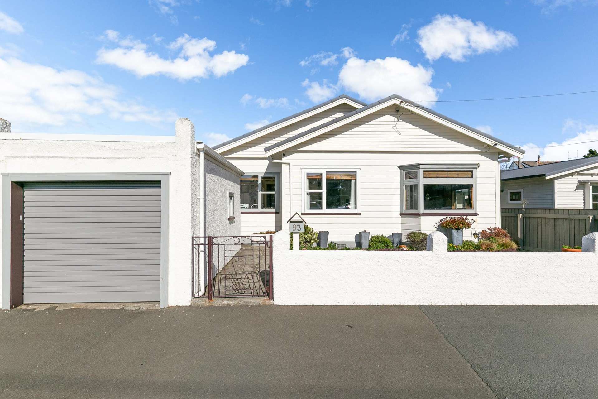 93 Apu Crescent Lyall Bay_0