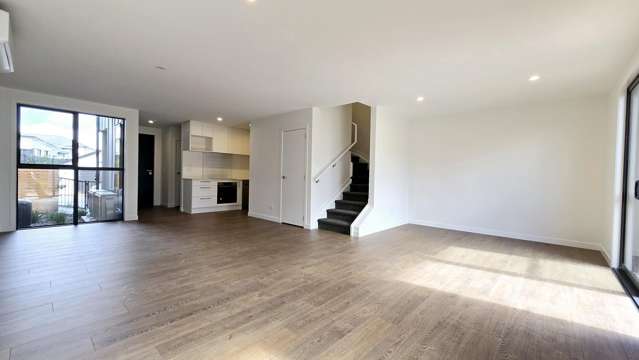 7/36 Henry Tayler Rise Milldale_4