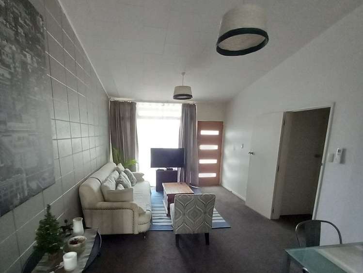 9 Clendon Court Roslyn_2