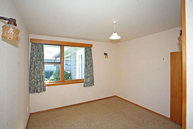 65 Moffat Drive Lincoln_19