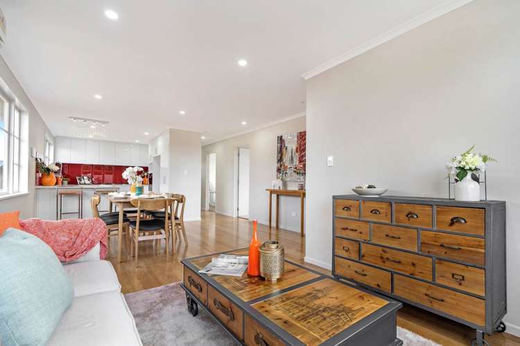 1/121 Matipo Road Te Atatu Peninsula_5