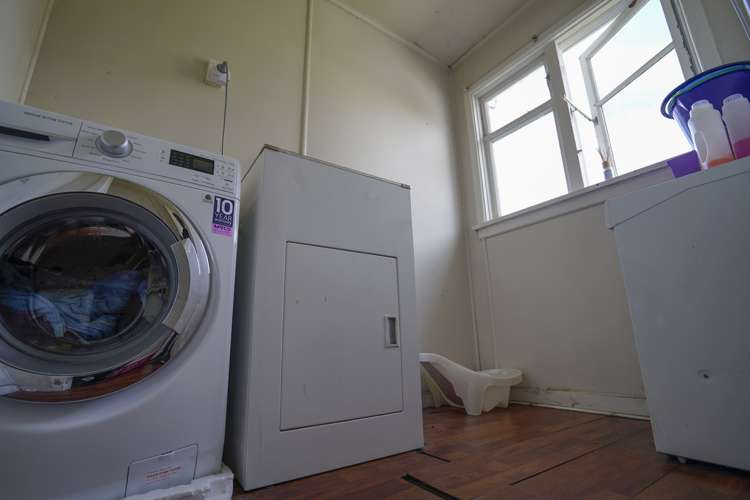 63 Paterson Street Grasmere_10