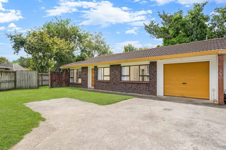 1/9 Sharivari Place Conifer Grove_15