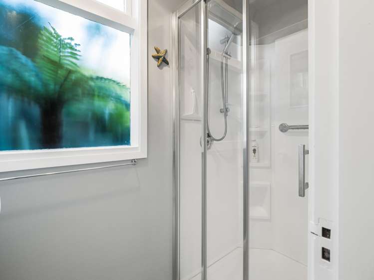 87 Soleares Avenue Mount Pleasant_26