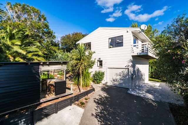 1297b Whangaparaoa Road Army Bay_2