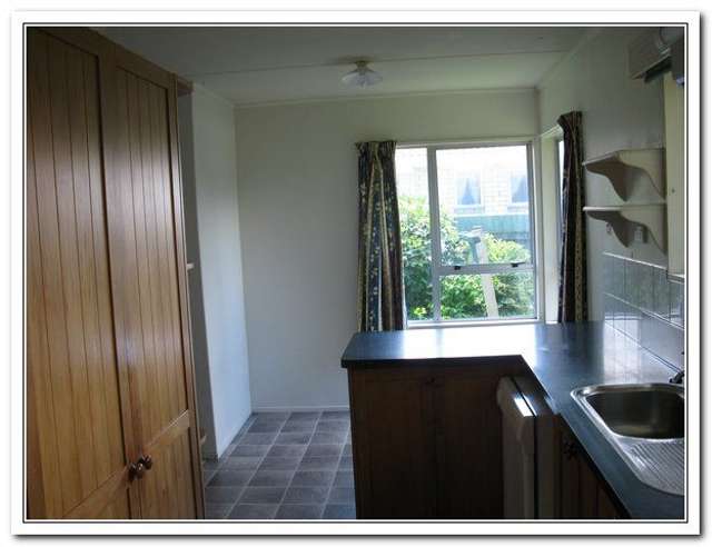 5 Leeds Place Solway_4