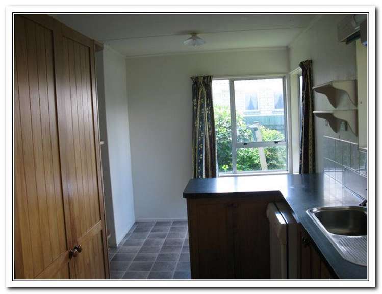 5 Leeds Place Solway_4