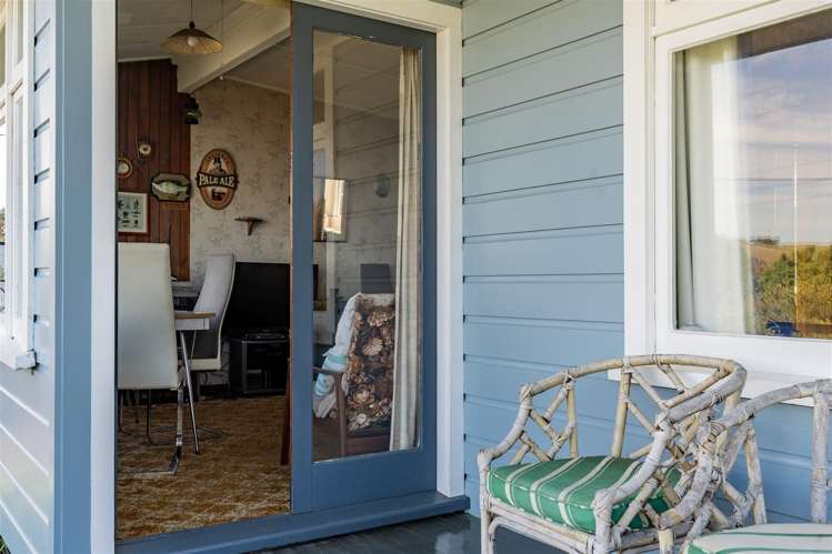 1390 Taieri Mouth Road Taieri Mouth_11