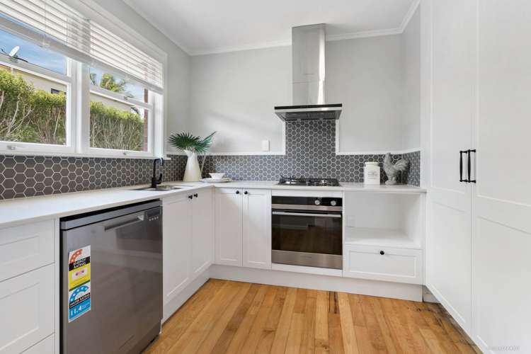 4/9 Wright Road Point Chevalier_8