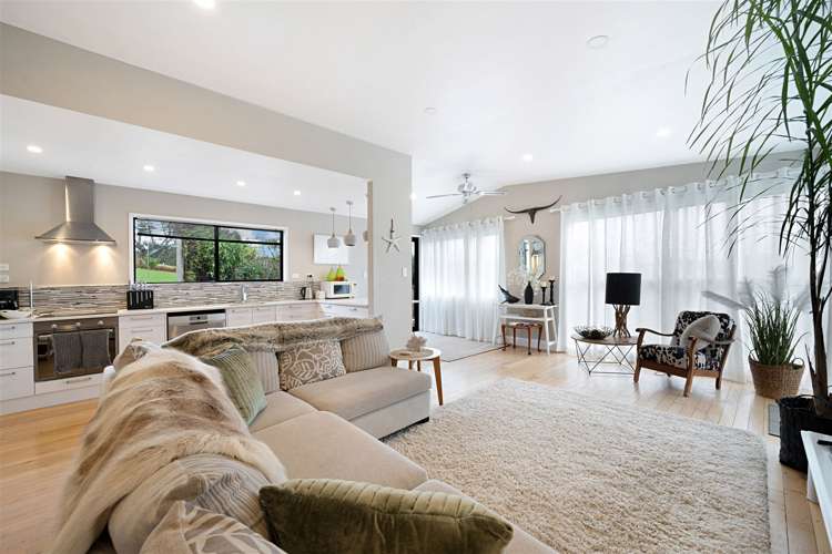 13 Pine Avenue Henderson_5