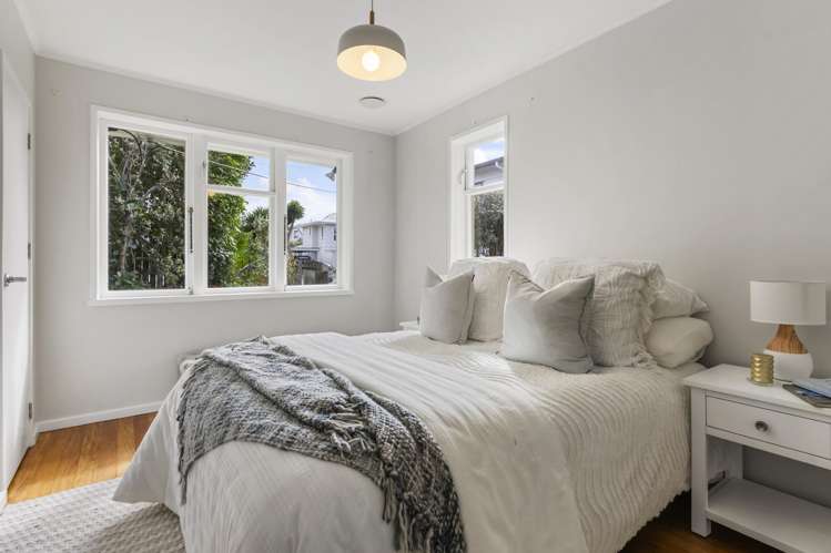 19 Baker Place Onehunga_14