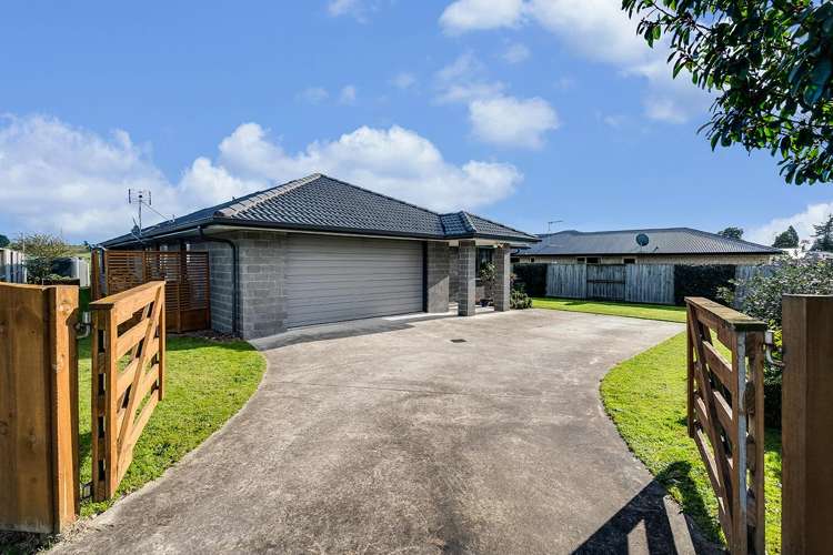 24 Meadowview Drive_1