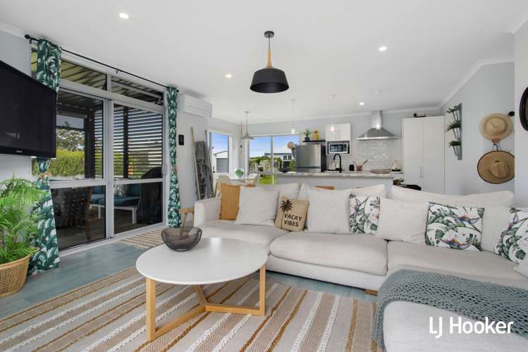 16 Reel Road Waihi Beach_1