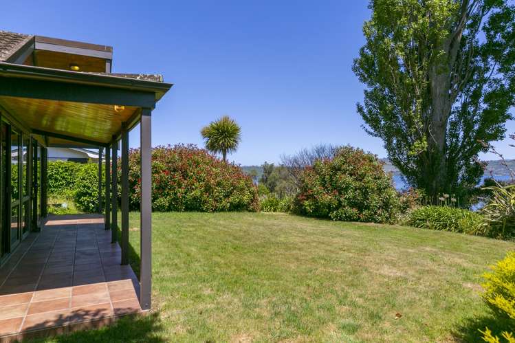 63 Wharewaka Road Wharewaka_27