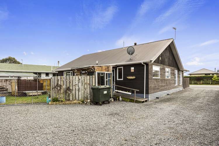 22 Amberley Beach Road Amberley_19