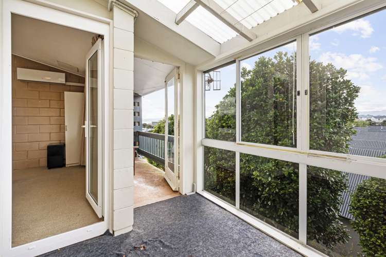 6/219 Grant Road Thorndon_7