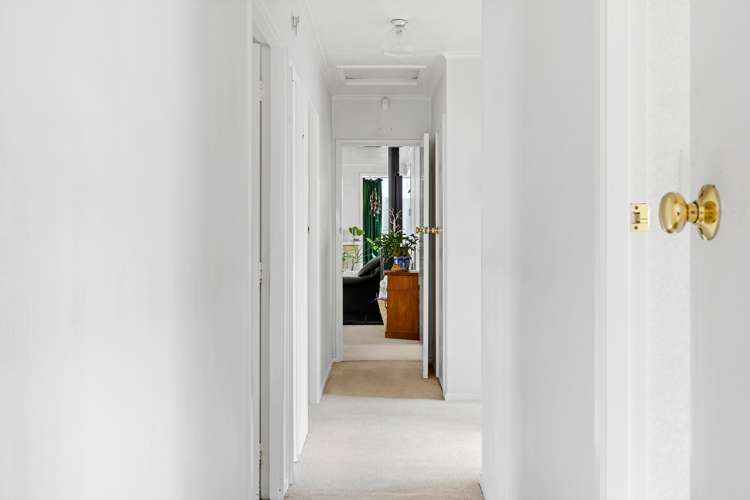 107 Pandora Avenue Westbrook_21