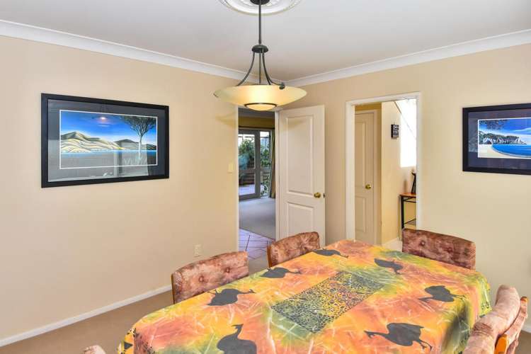 322 Hill Road The Gardens_4