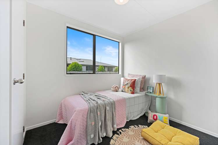 10 Gillett Lane Enderley_12