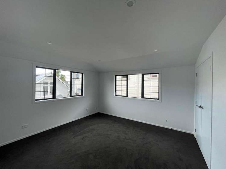 C/2 Quentin Avenue North Dunedin_10