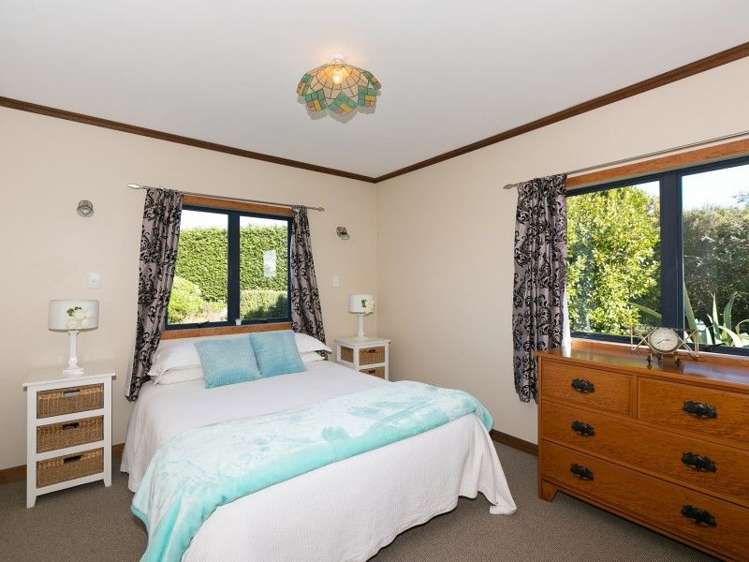 5881 Mountain Road Normanby_20