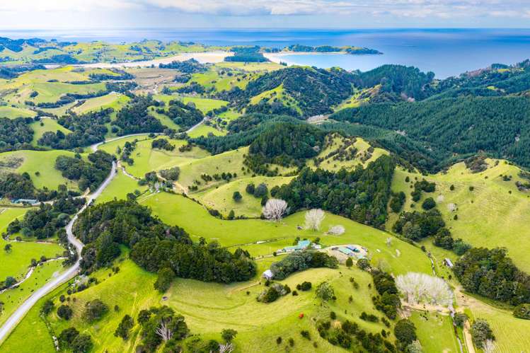 570 and 698 Whananaki South Road Whananaki_0