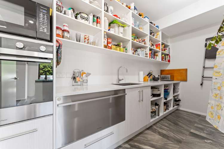 13 & 13a Te Awa Place Red Beach_10