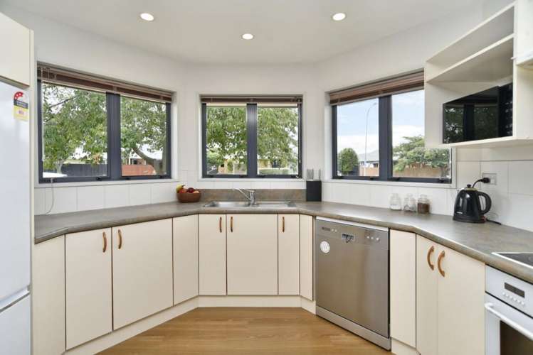 225 Kingsbury Avenue Rangiora_3